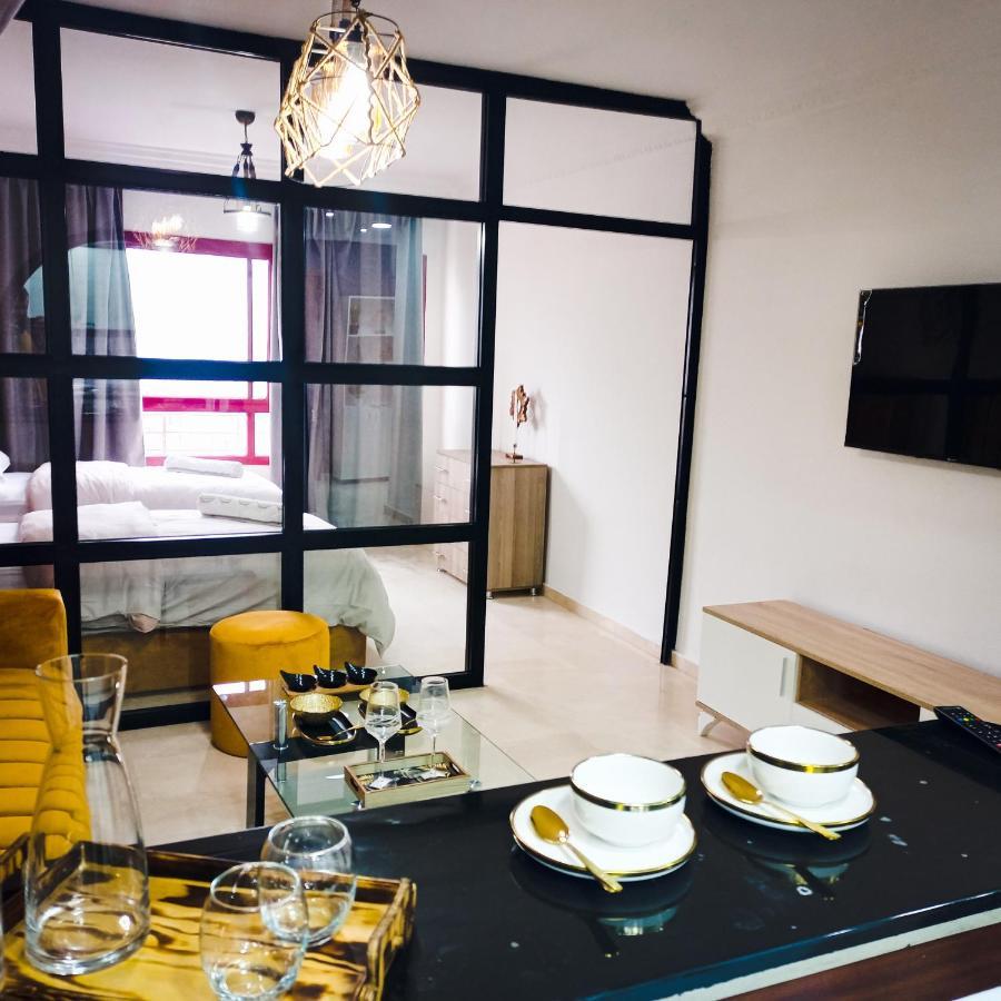 טנג'יר Nouveau Appartement Au Plein Centre-Ville En Face Hilton מראה חיצוני תמונה